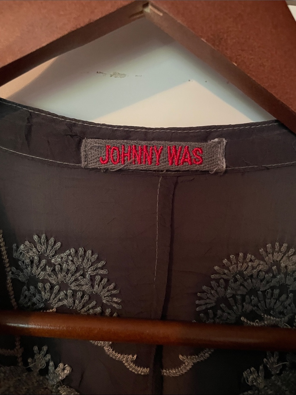 Johnny Was Black Embroidered Tunic with Gray Floral Accents - Picture 2 of 4
